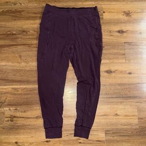Lululemon Woman’s Casual Plum Joggers